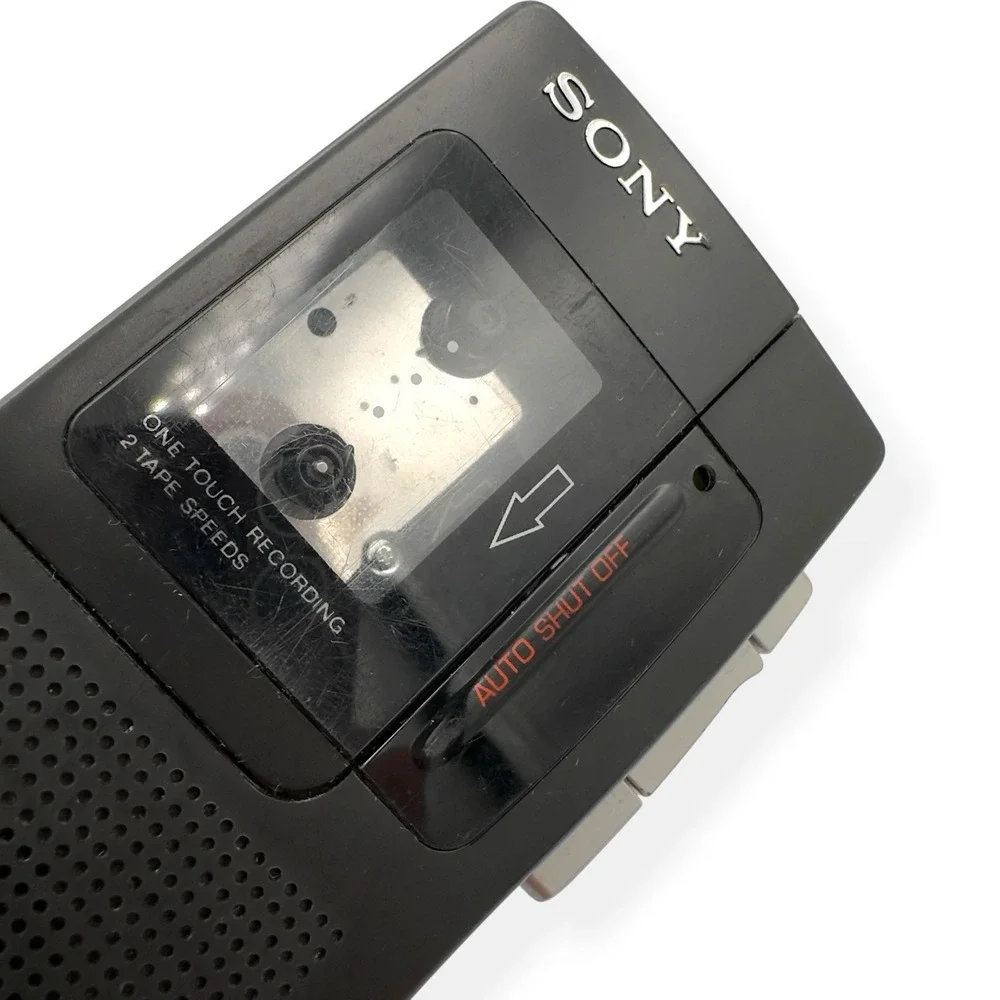Sony M-330 MicroCassette Recorder Two Speed One Touch Recording For Parts/Repair